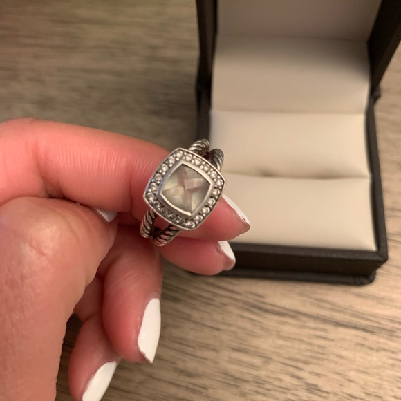 David Yurman Petite Albion Ring - Picture 4 of 5